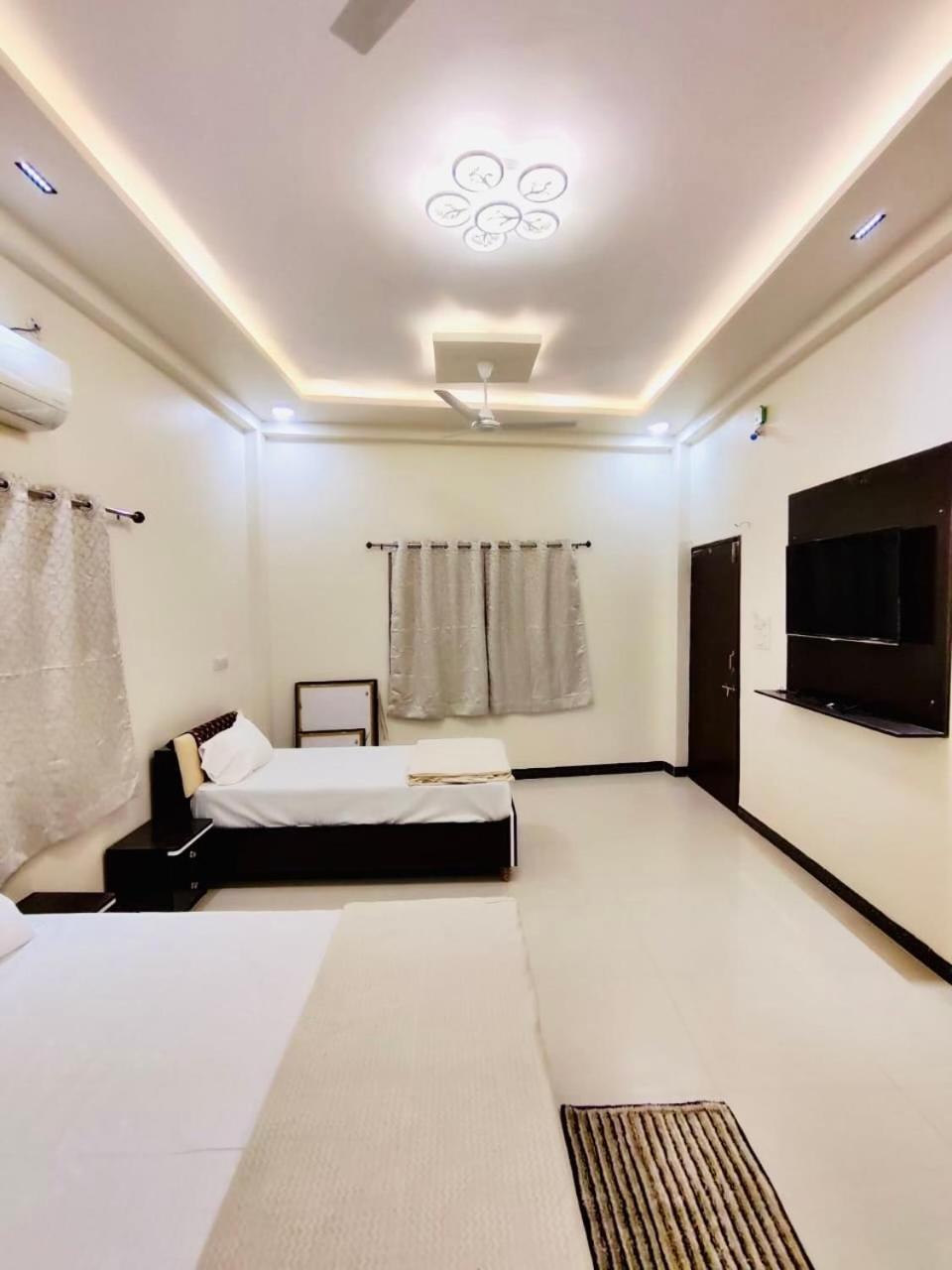 Ap Suite - By Ap Villa'S And Resort'S Ujjain Exterior photo