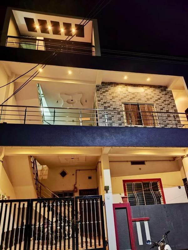 Ap Suite - By Ap Villa'S And Resort'S Ujjain Exterior photo